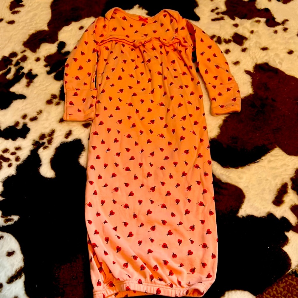 NB lady bug night gown
